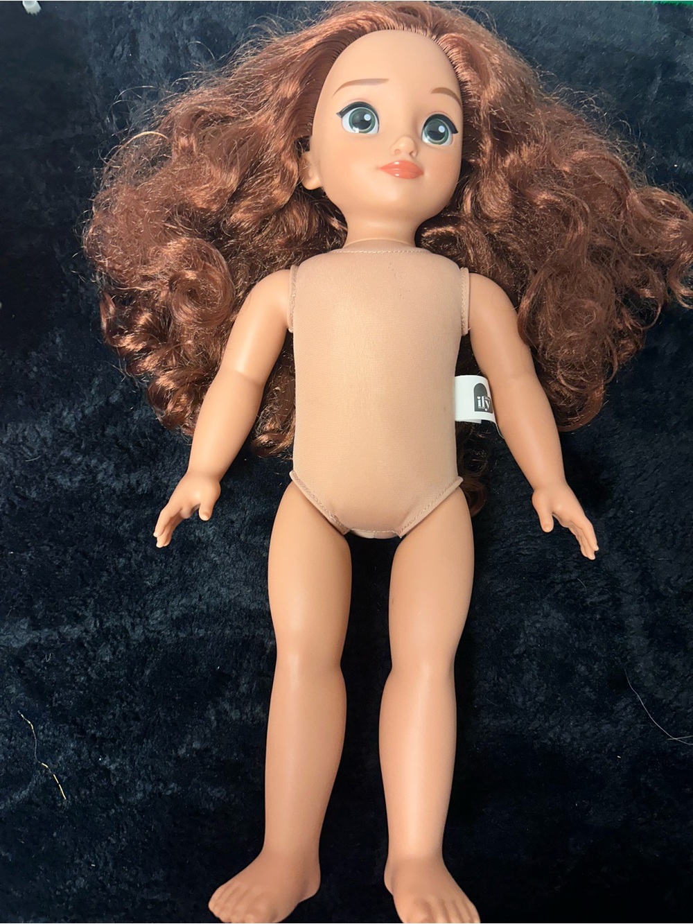 Disney Illy 18 inch doll